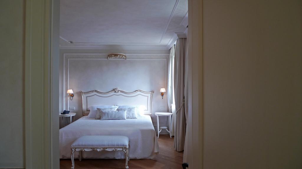 Garda Hotel San Vigilio Golf Pozzolengo Buitenkant foto