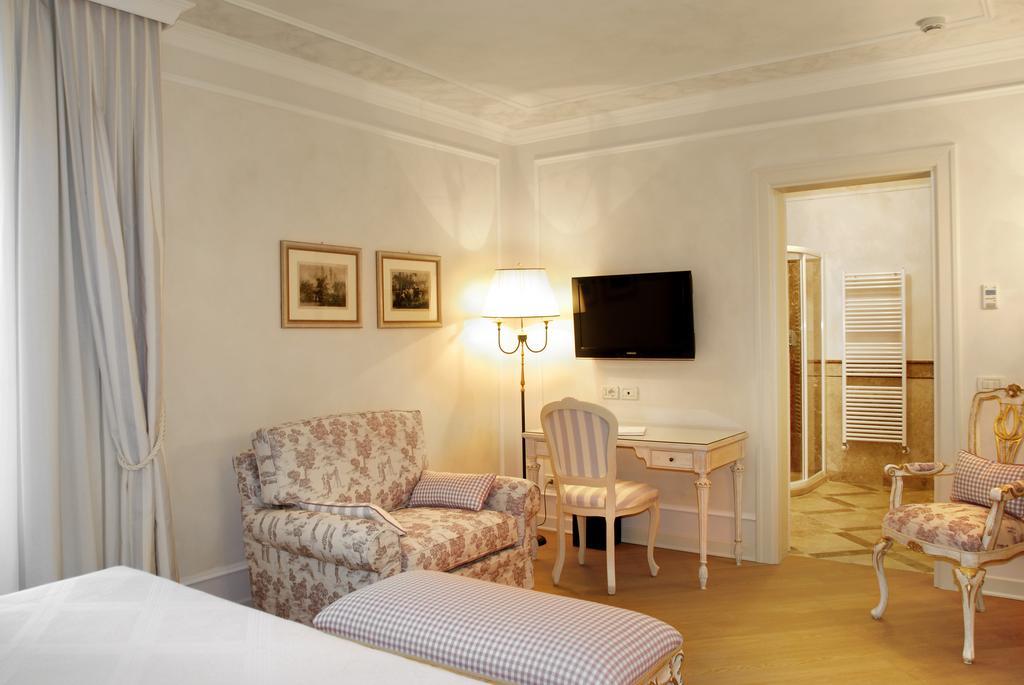 Garda Hotel San Vigilio Golf Pozzolengo Buitenkant foto